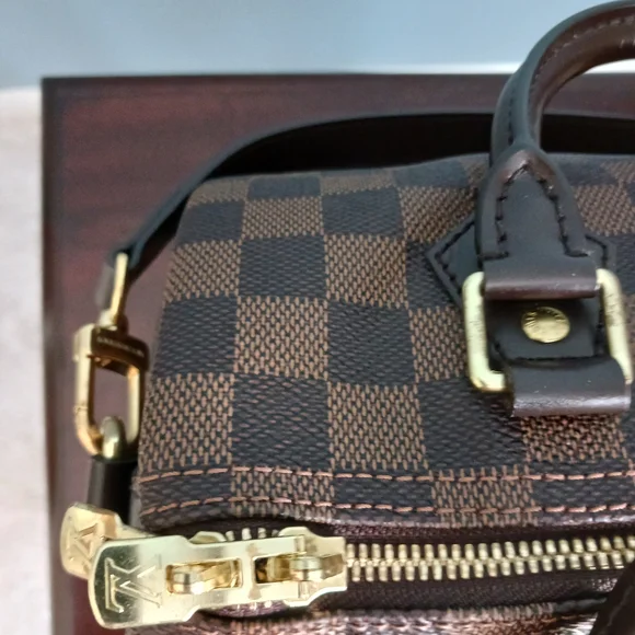 Louis Vuitton Speedy 25 Damier Ebene - Picture 14 of 16